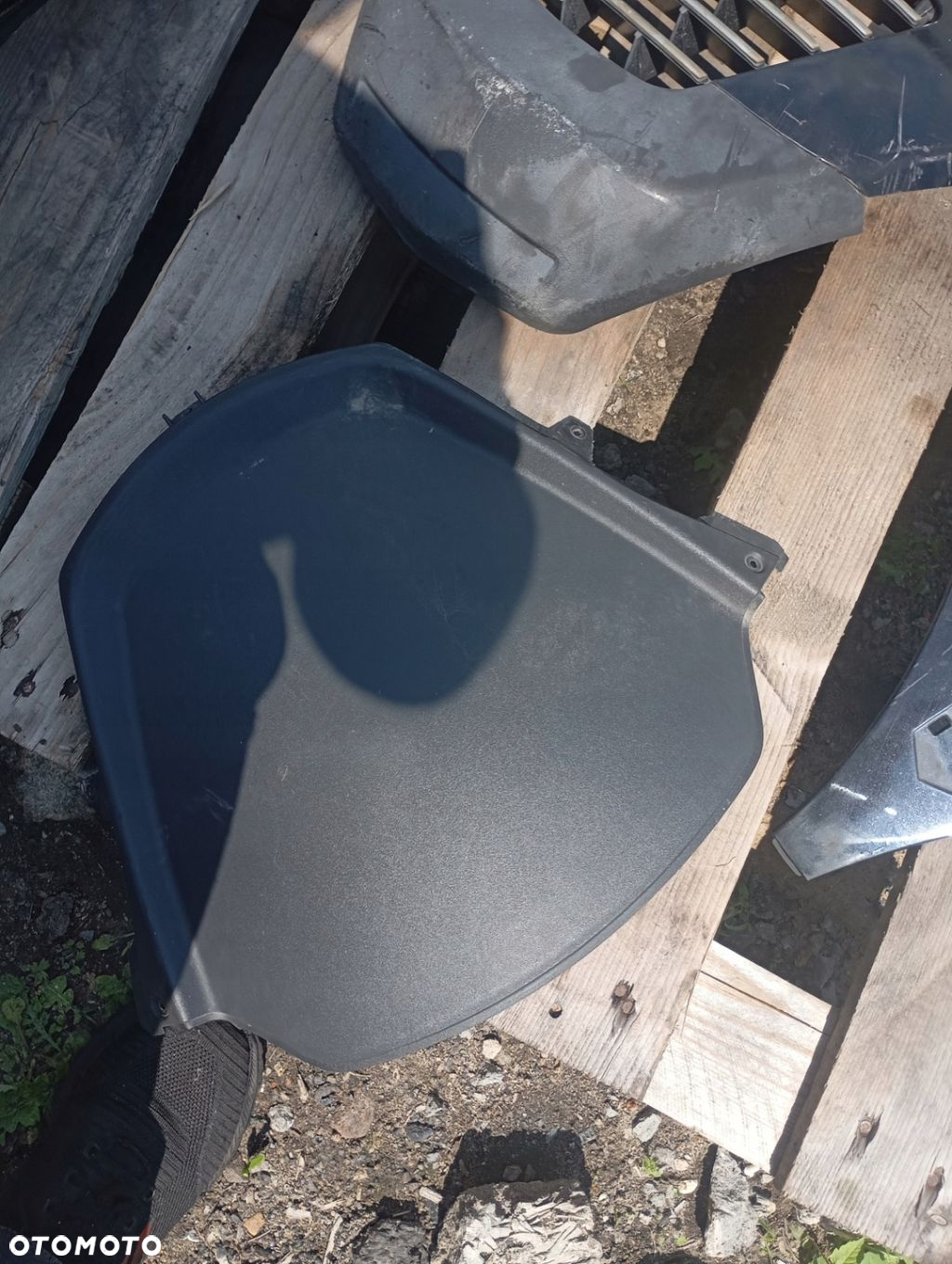 Piaggio MP3 250 ie CZACHA CZASZA PRZÓD - 5