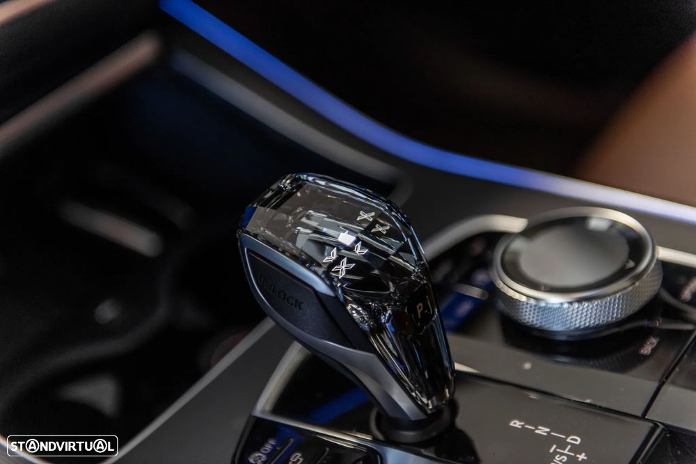 BMW X5 30 d xDrive Pack M - 14