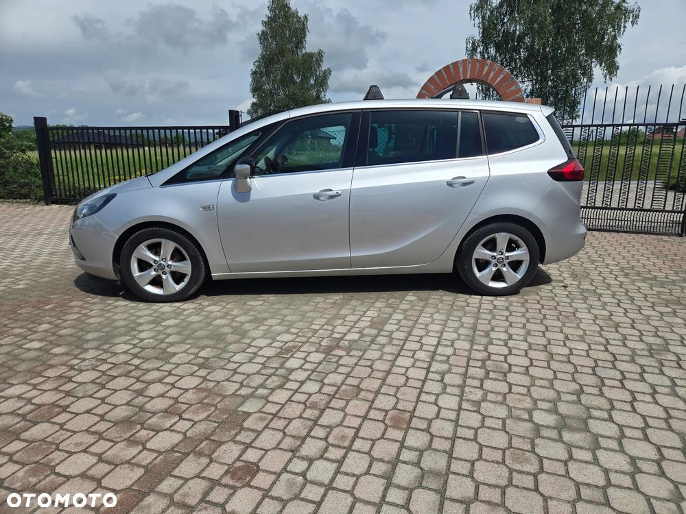 Opel Zafira Tourer 1.4 Turbo Business Edition - 2