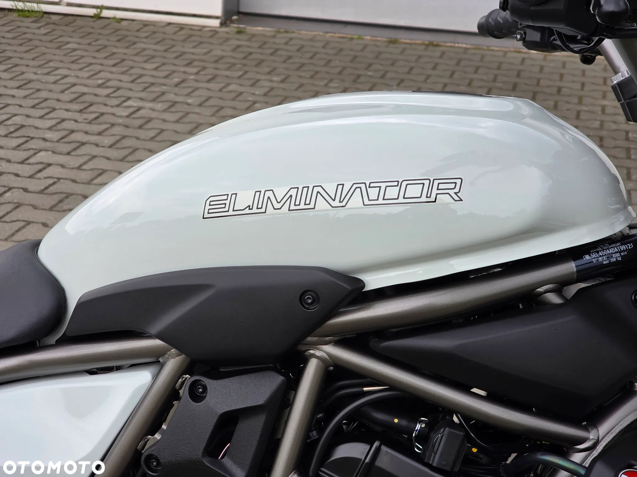 Kawasaki Eliminator 500 - 8