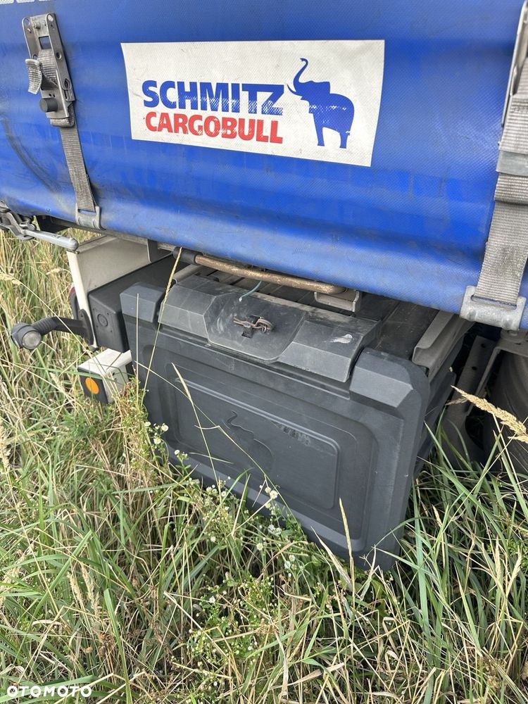 Schmitz Cargobull SCB*S3T - 17