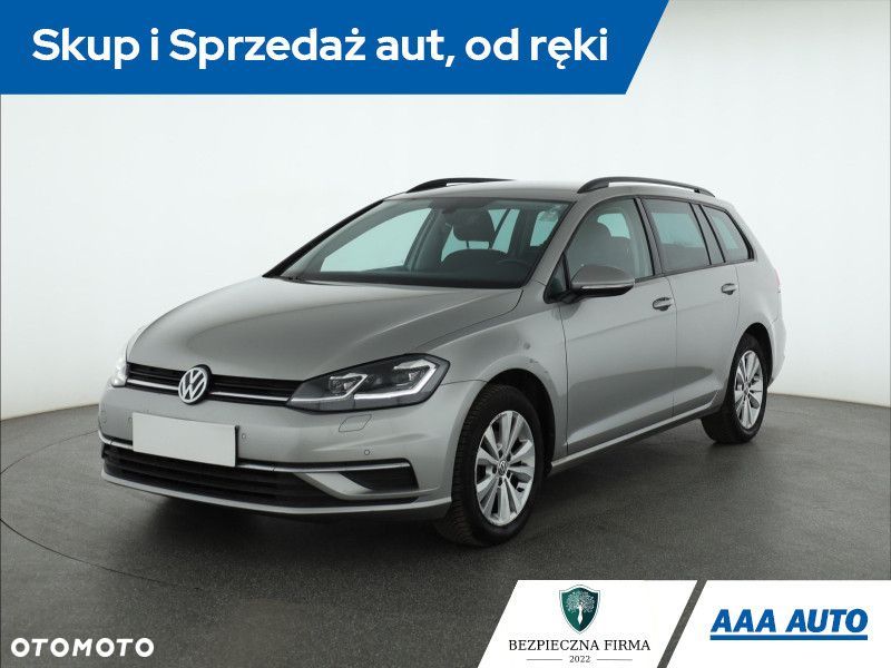 Volkswagen Golf - 2