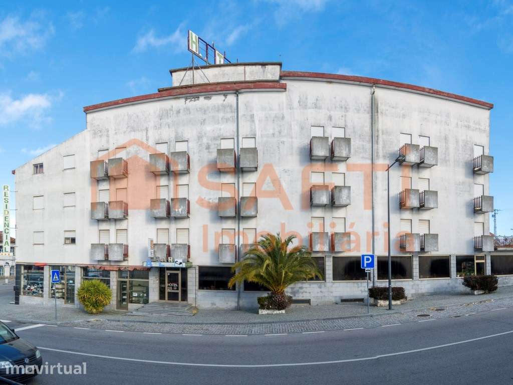 Estabelecimento de HOSPEDAGEM, COMÉRCIO E SERVIÇOS no centro de Vil... - Grande imagem: 4/10