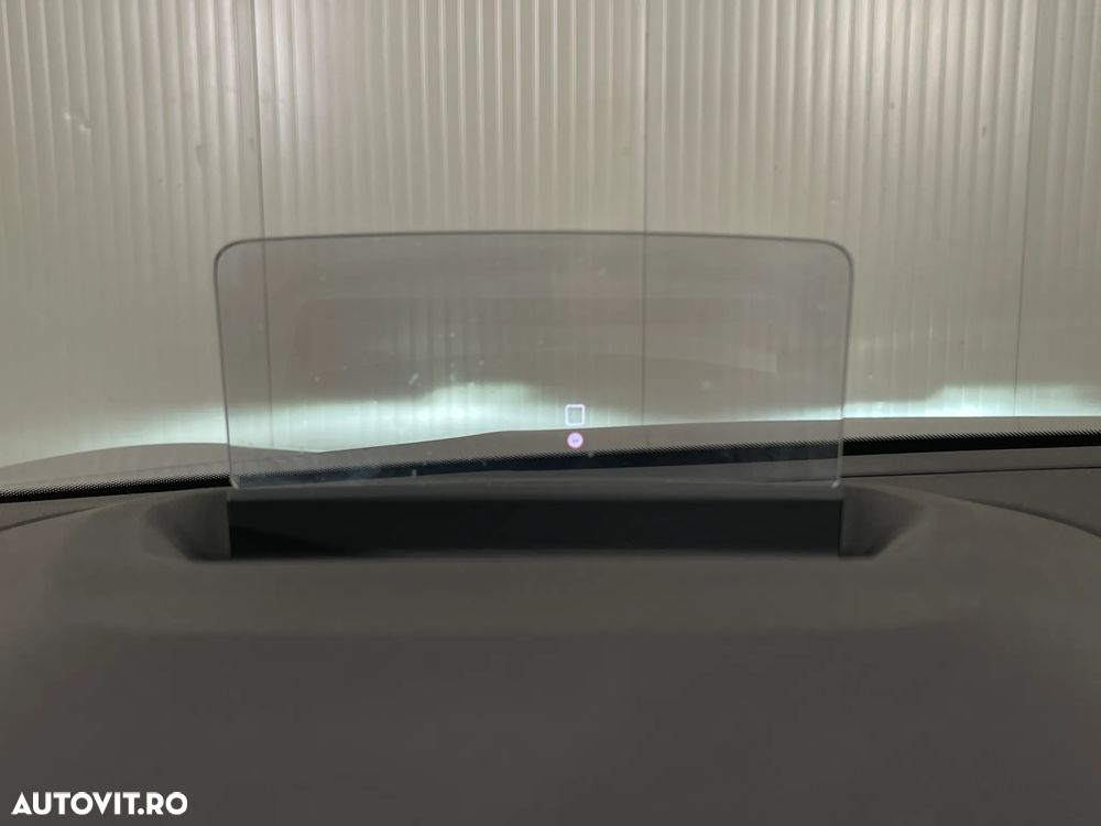 Citroën C4 BlueHDi 130 Stop&Start EAT8 FEEL PACK - 28