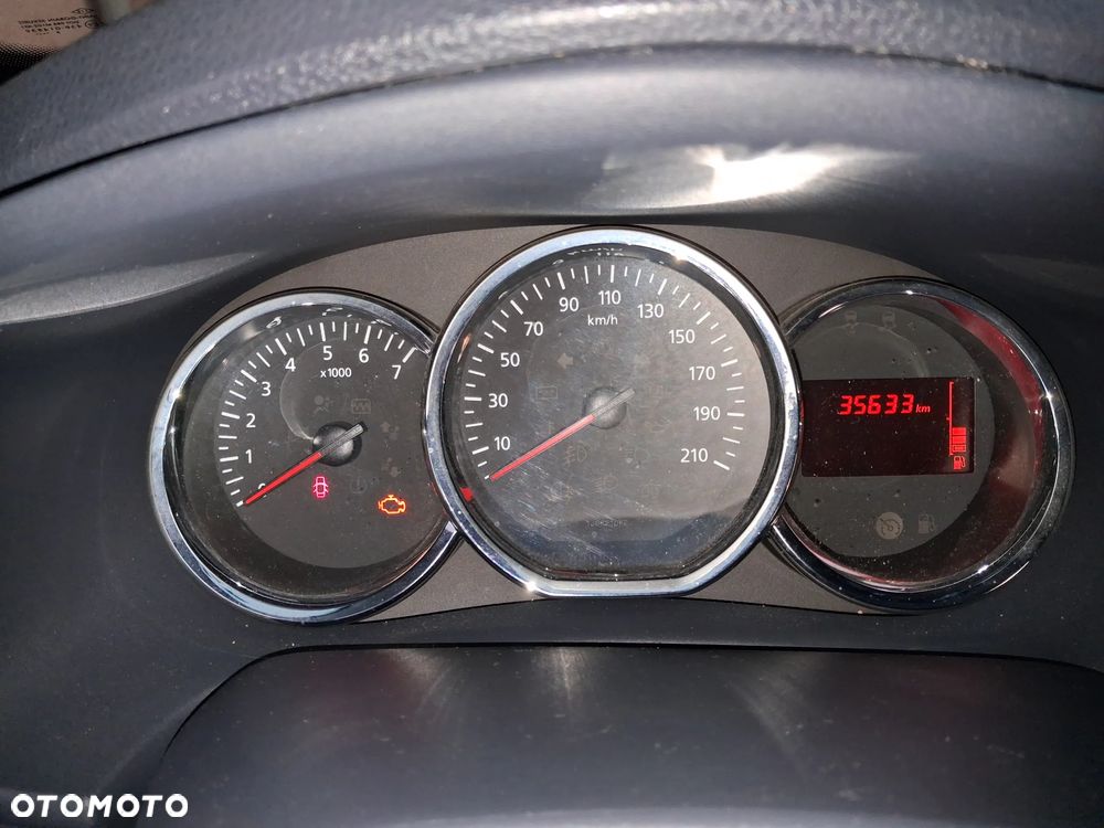 Dacia Sandero 1.2 16V Laureate EU6 - 17