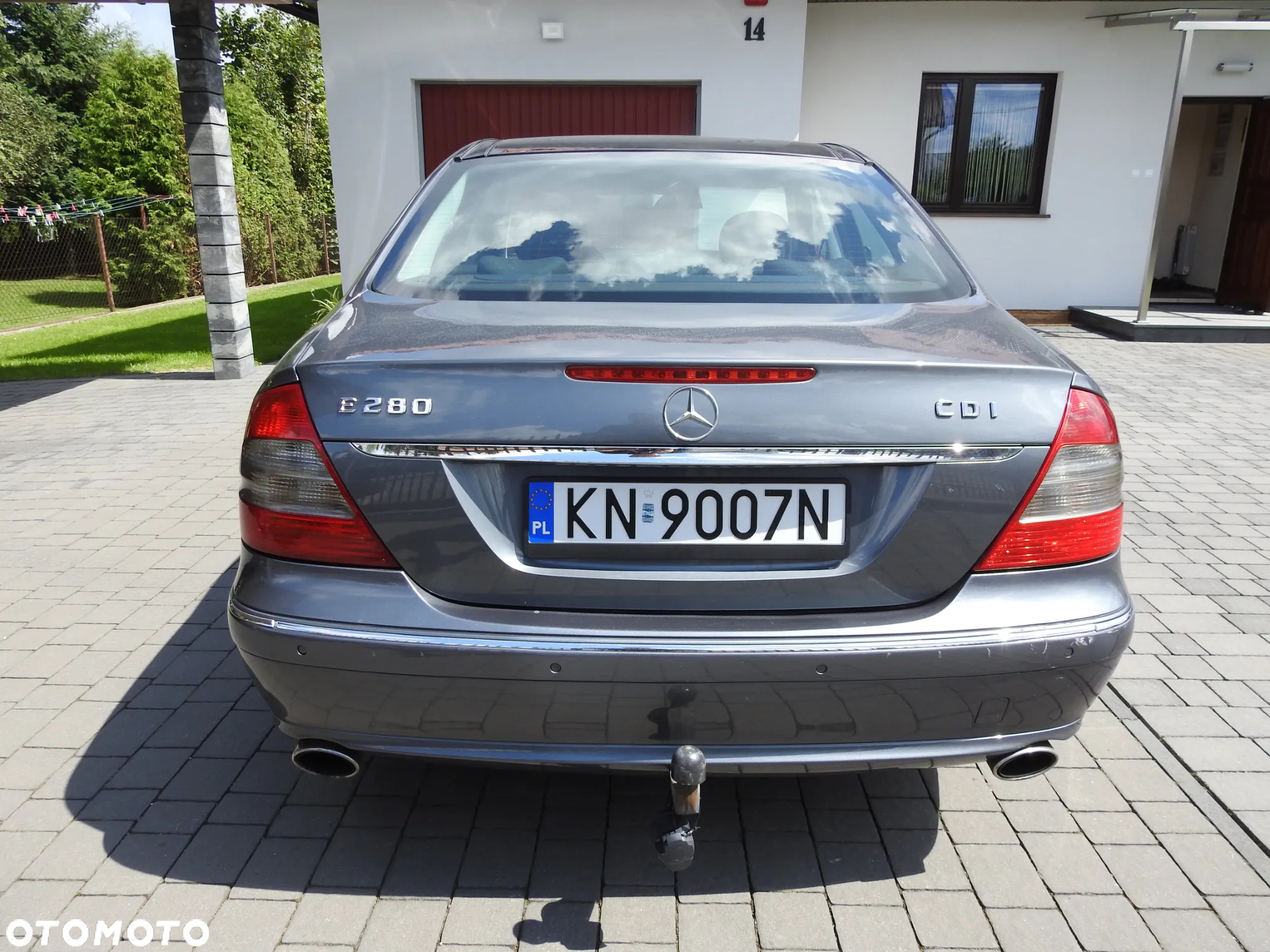 Mercedes-Benz Klasa E - 27