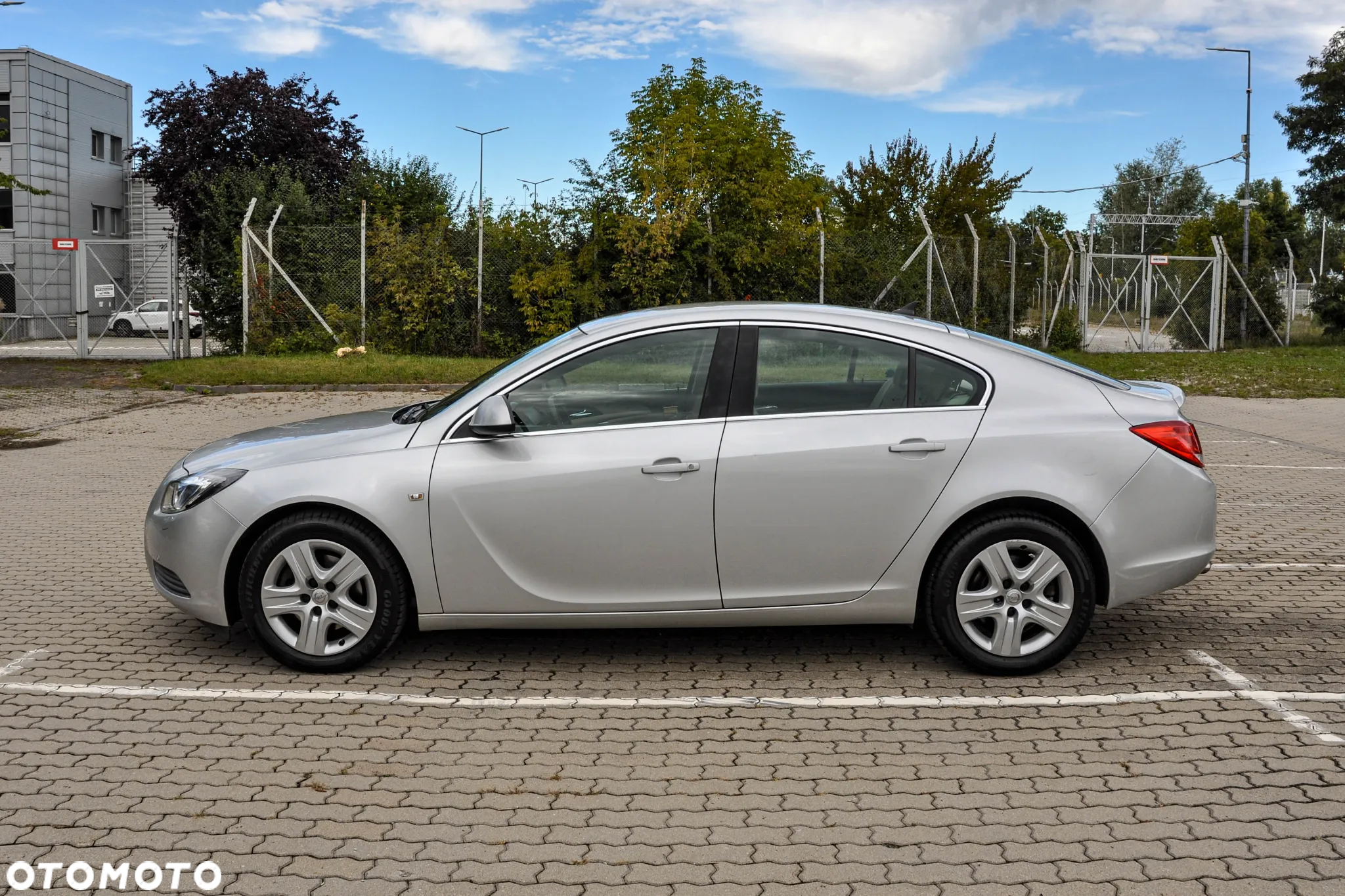 Opel Insignia - 2