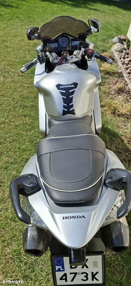 Honda VFR - 5