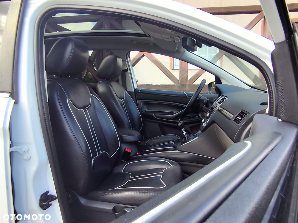 Ford Kuga 2.0 TDCi 4x4 Individual - 14