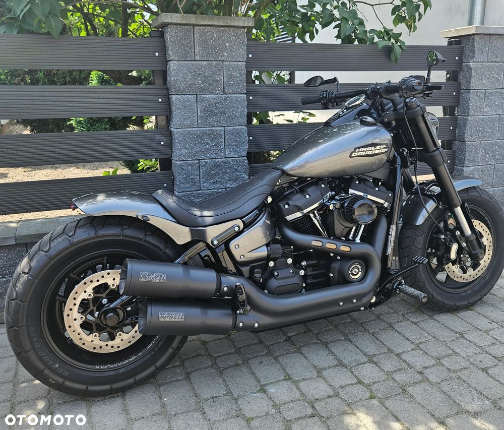 Harley-Davidson Softail Fat Bob - 11