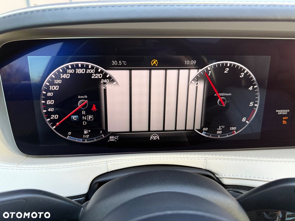 Mercedes-Benz Klasa S 400 d 4-Matic L 9G-TRONIC - 22