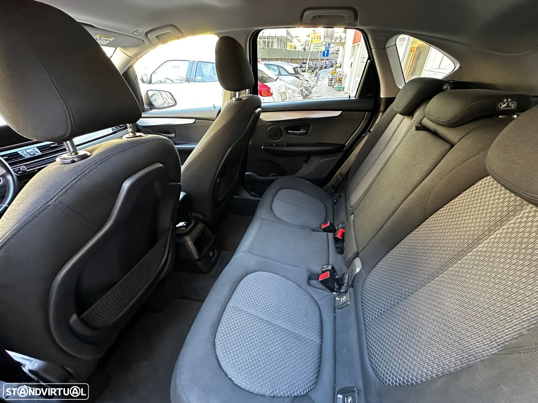 BMW 216 Active Tourer d Advantage Auto - 16