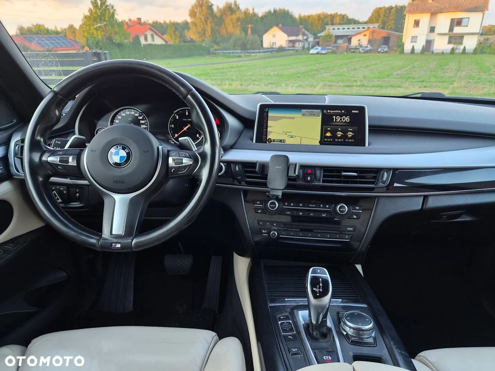 BMW X5 xDrive25d Sport-Aut - 10