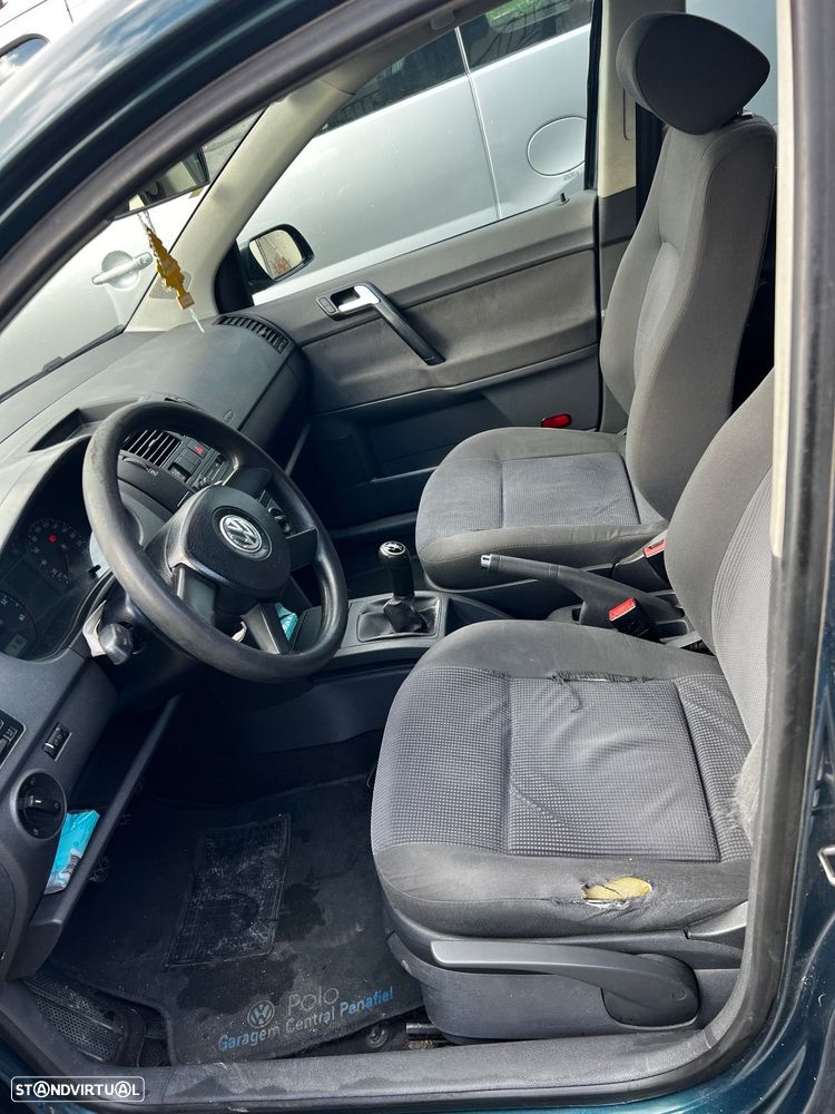 VW Polo 1.2 - 10