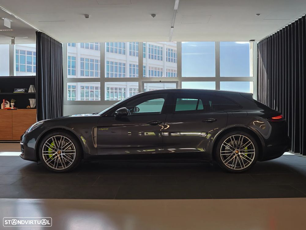 Porsche Panamera Sport Turismo 4 E-Hybrid Platinum Edition PDLS - 8