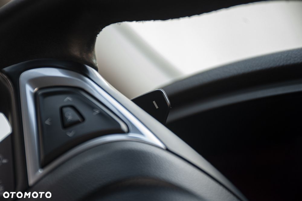 Ford S-Max 2.0 TDCi Titanium - 35