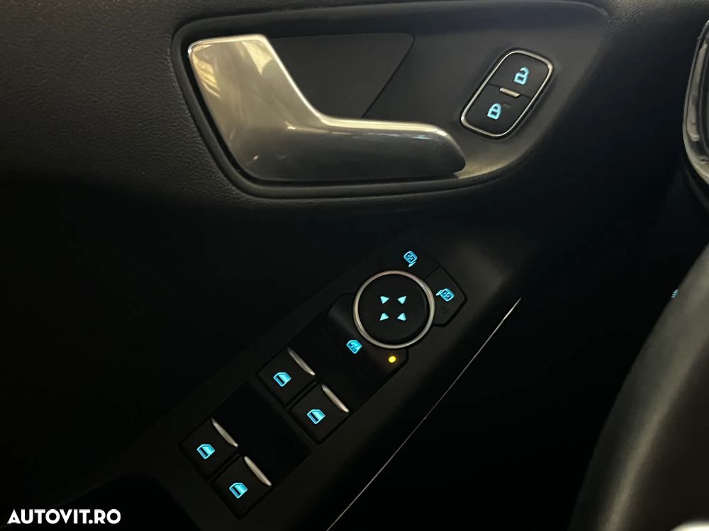 Ford Fiesta - 20