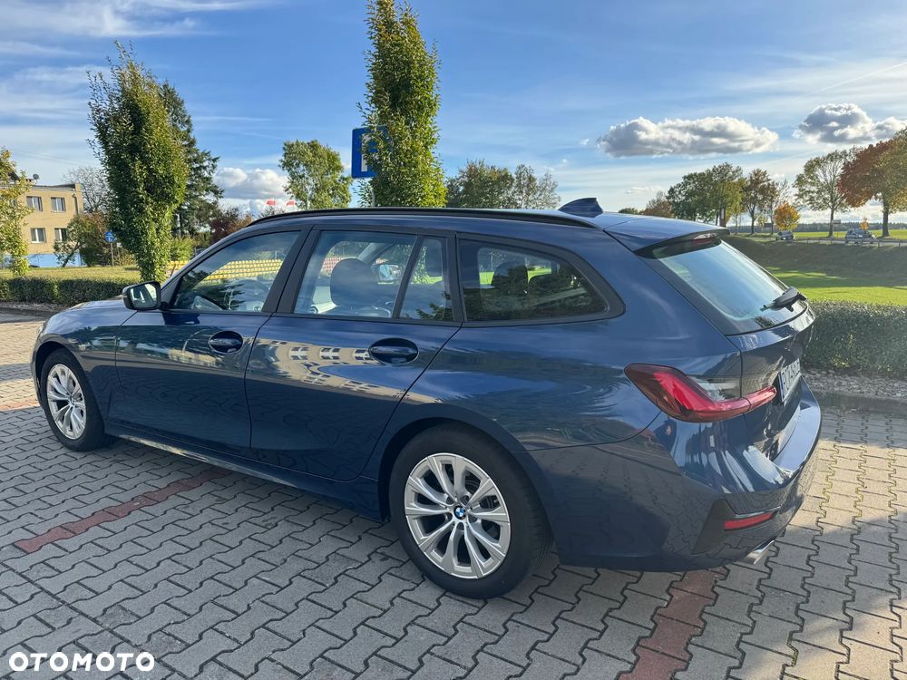 BMW Seria 3 318i Advantage - 8