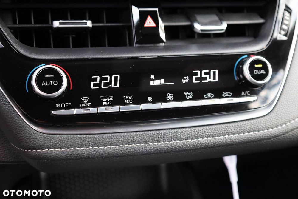 Toyota Corolla 1.8 Hybrid GPF Comfort - 25