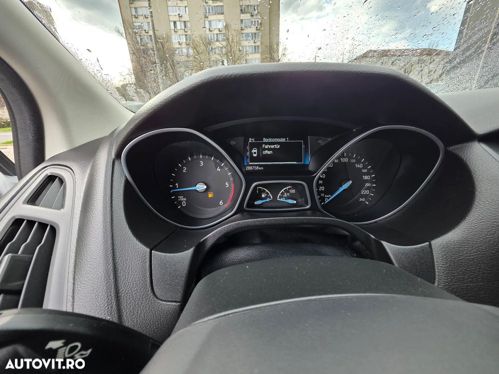 Ford Focus 1.5 EcoBlue Connected - 16