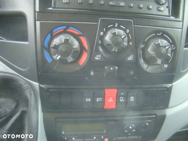 Iveco DAILY 50 C 18 3.0TDI  3.5T DMC 3.0M DUBEL KABINA 7-OSÓB - 24