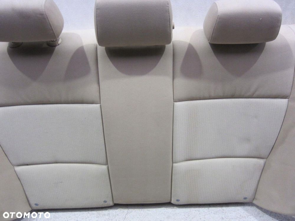 BMW 3 E90 2005-2010 OPARCIE KANAPY ZAGŁÓWKI BEŻ BEIGE MATERIAŁ - 2