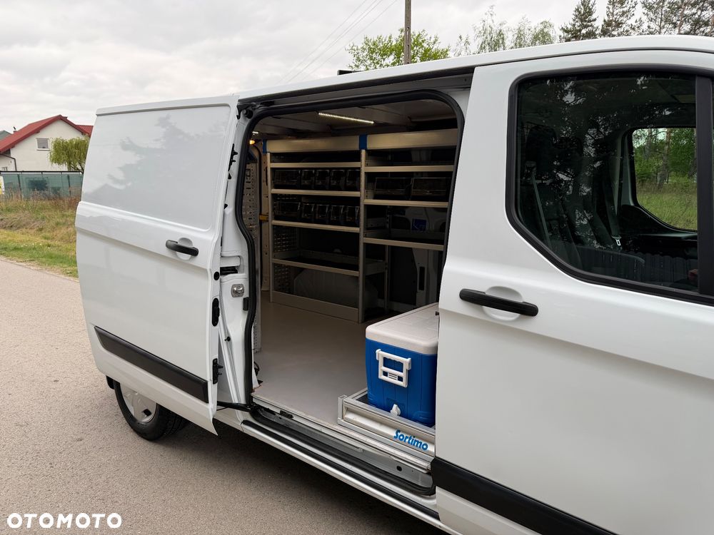 Ford Transit Custom - 22