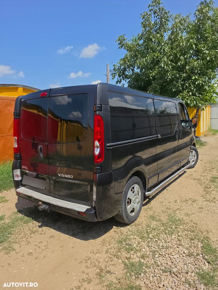 Opel Vivaro - 2