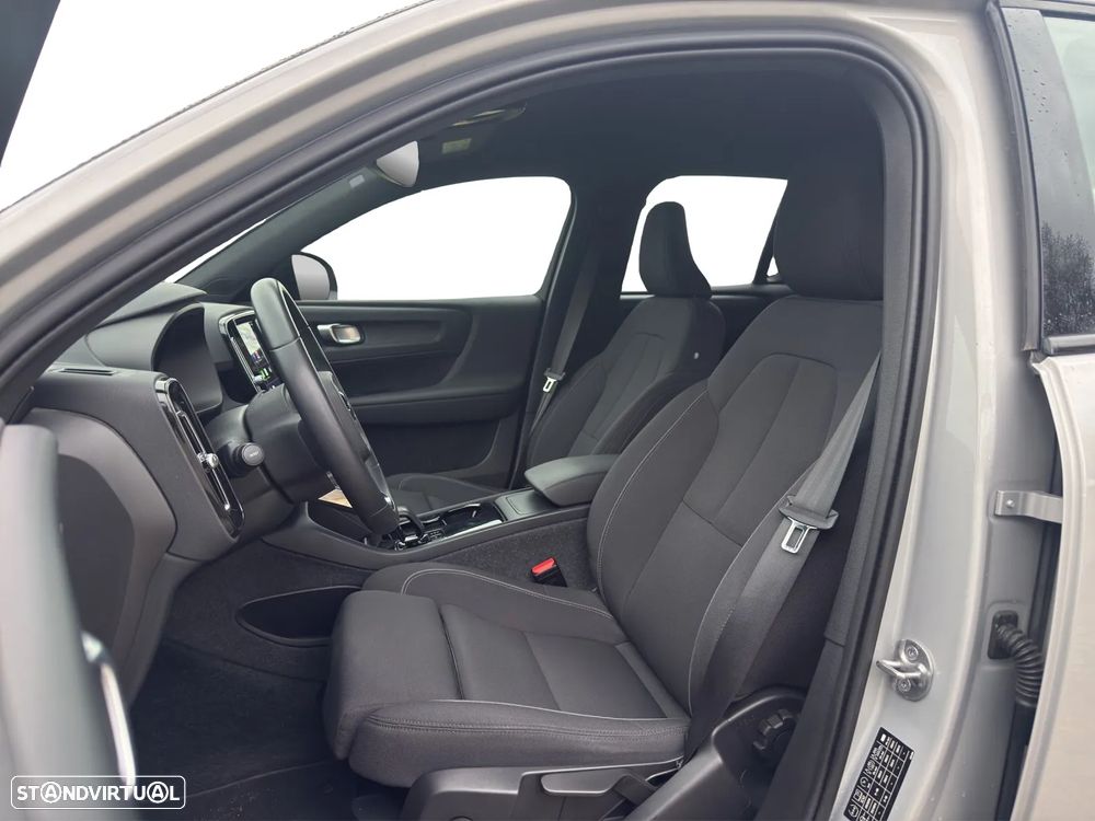 Volvo XC 40 Recharge 69 kWh Single Motor Core - 11