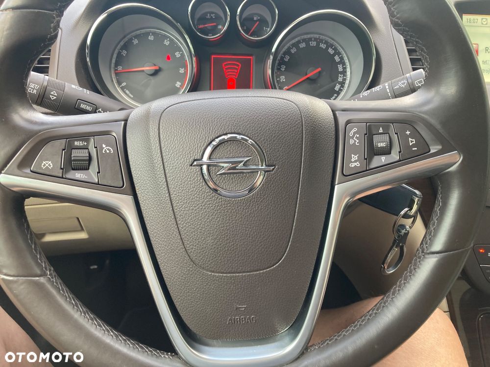 Opel Insignia 2.0 Turbo Automatik Design Edition - 17