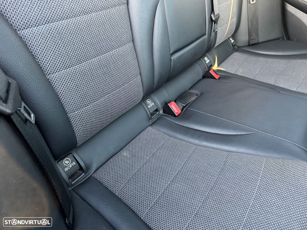 Mercedes-Benz C 220 (BlueTEC) d Station 7G-TRONIC Avantgarde - 39