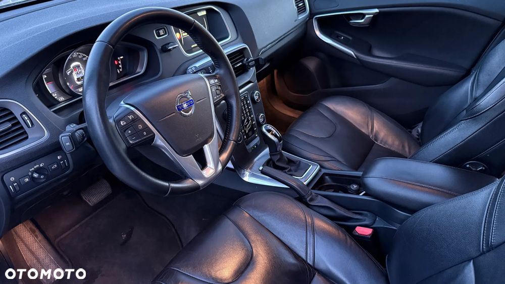 Volvo V40 D4 Drive-E Summum - 13