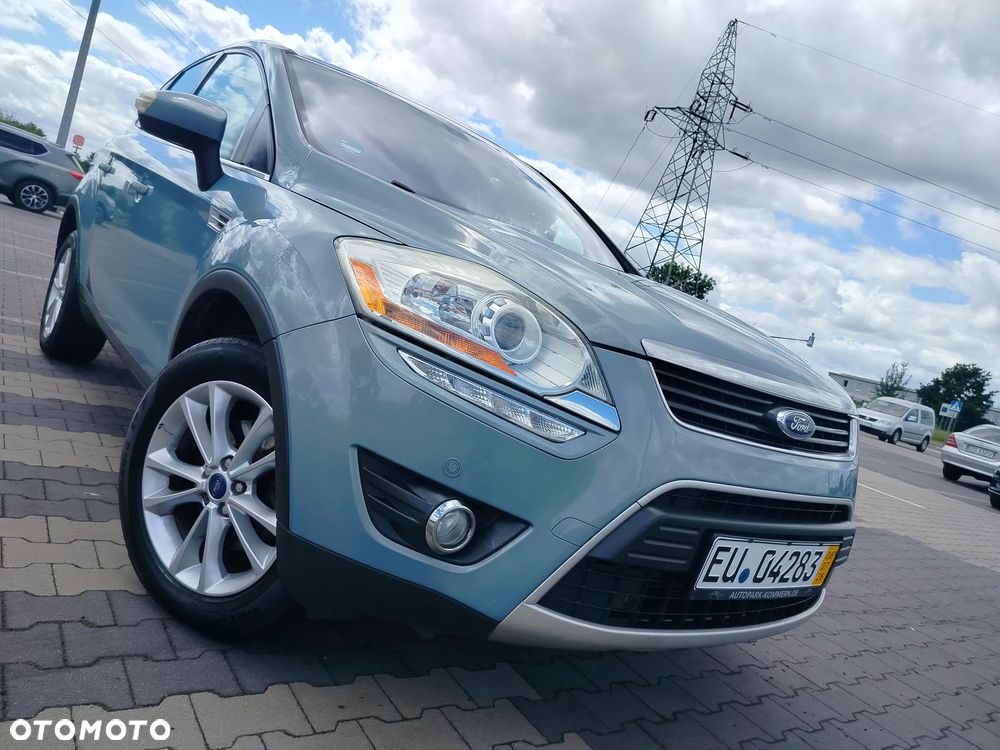 Ford Kuga 2.5 4x4 Titanium - 3