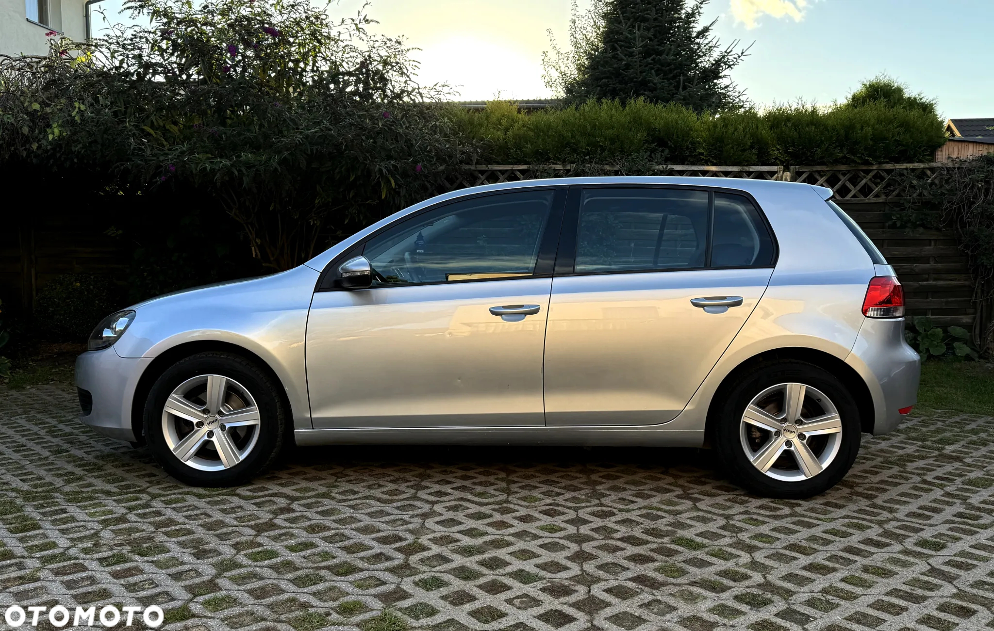 Volkswagen Golf V 1.4 Comfortline - 13