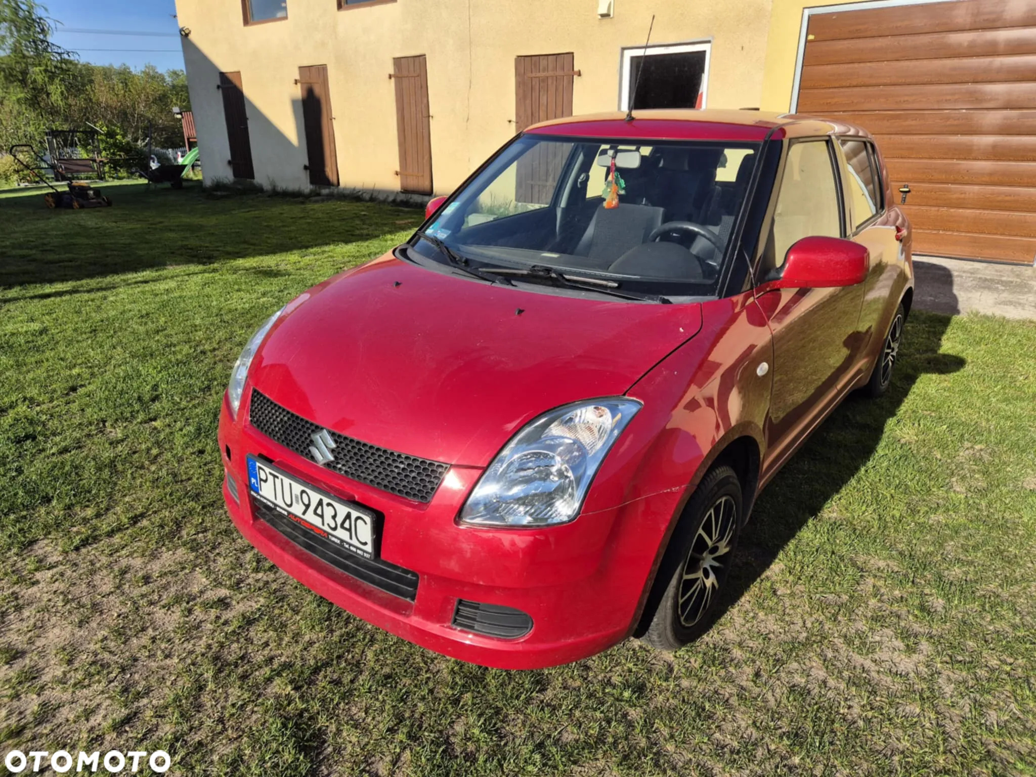 Suzuki Swift 1.3 Club - 4