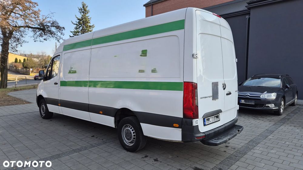 Mercedes-Benz SPRINTER - 3