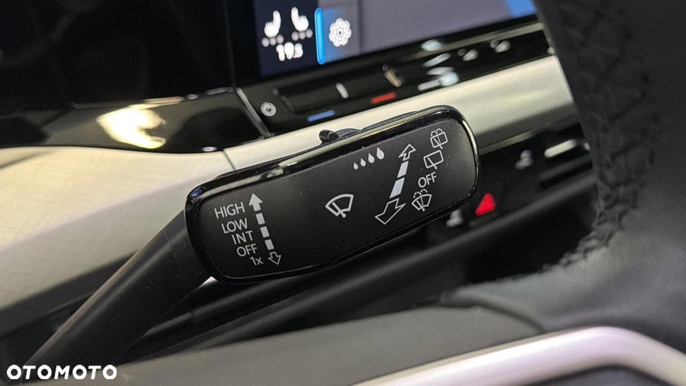 Volkswagen Golf Variant 2.0 TDI Life - 21