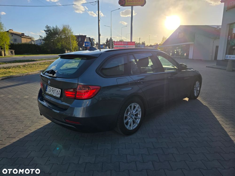 BMW Seria 3 316d - 5