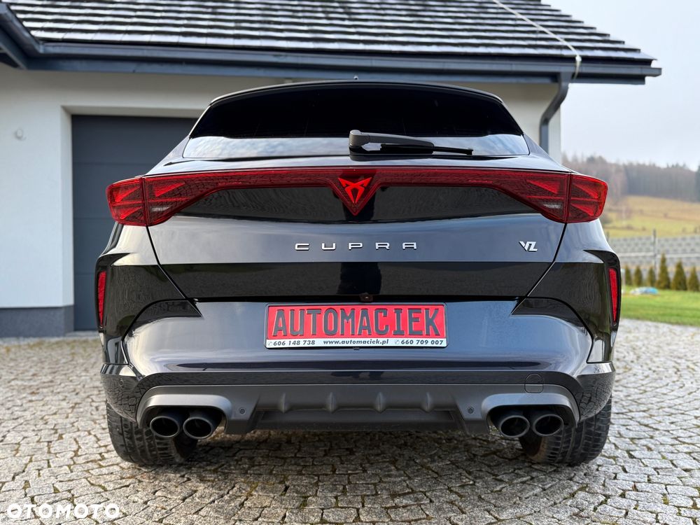 Cupra Formentor 2.0 TSI 4Drive DSG VZ Black Edition - 10