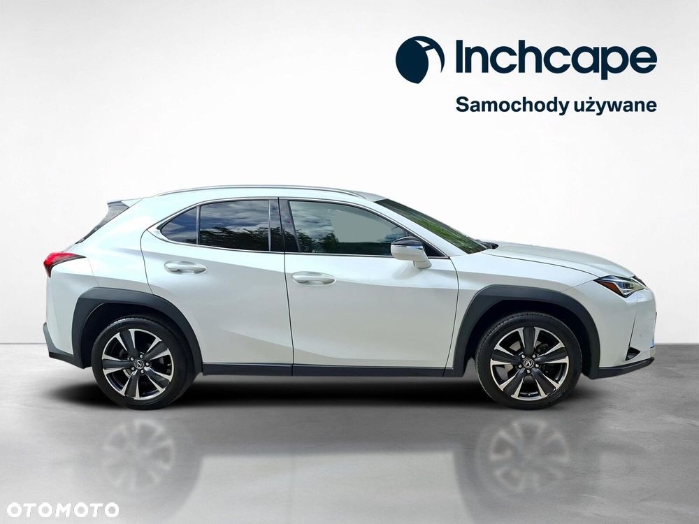Lexus UX 200 GPF Business Edition 2WD - 7