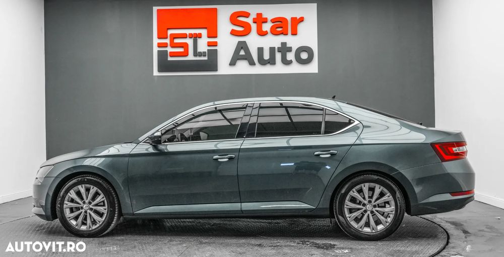 Skoda Superb 2.0 TDI DSG Style - 10
