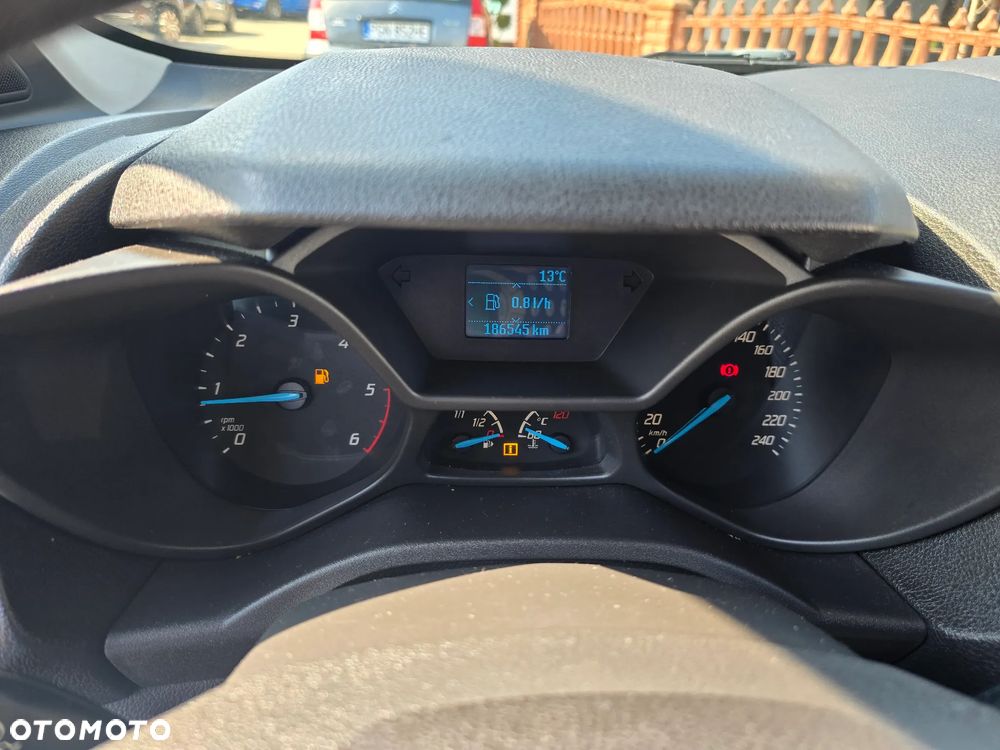 Ford Tourneo Connect - 24