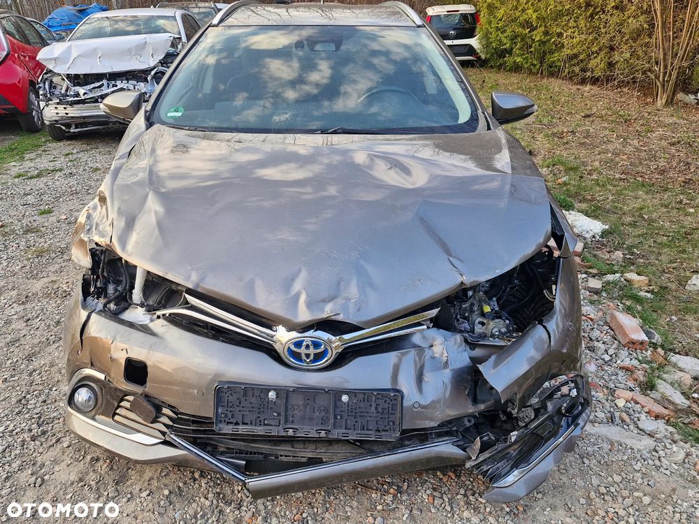 Toyota Auris 1.8 VVT-i Automatik Executive - 11