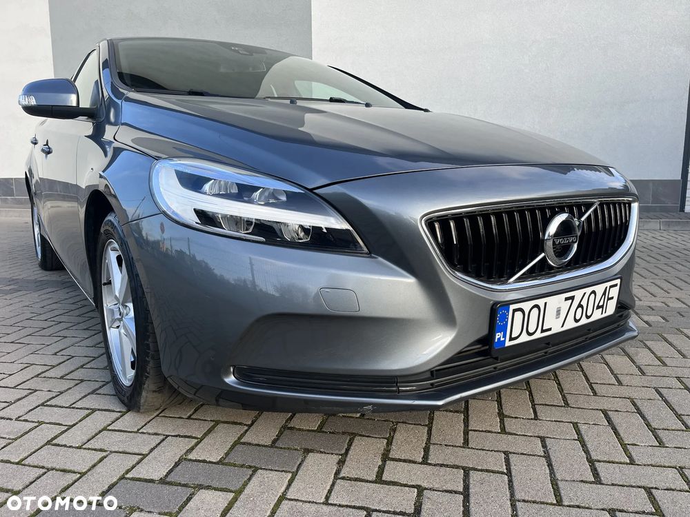 Volvo V40 T2 Drive-E Kinetic - 9