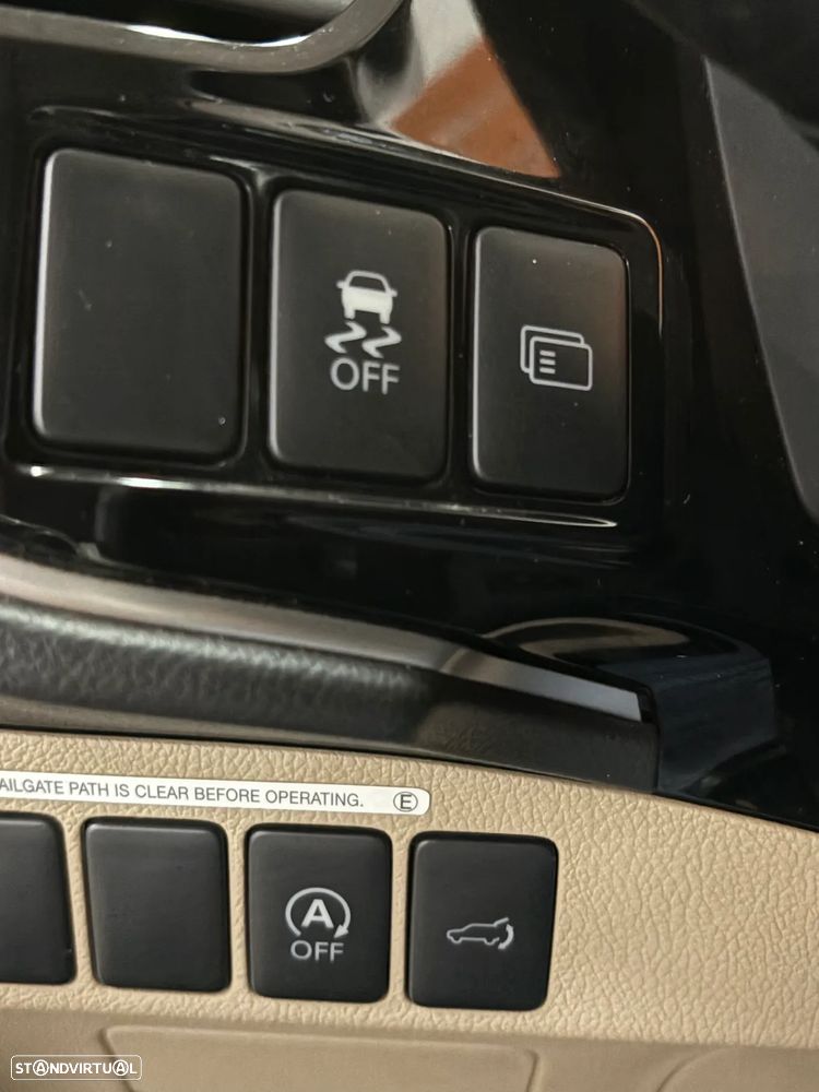 Mitsubishi Outlander 2.2 DI-D Intense Black Edition - 22