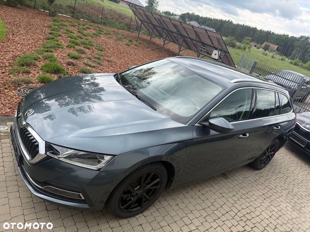 Skoda Octavia 1.4 TSI DSG Style - 4