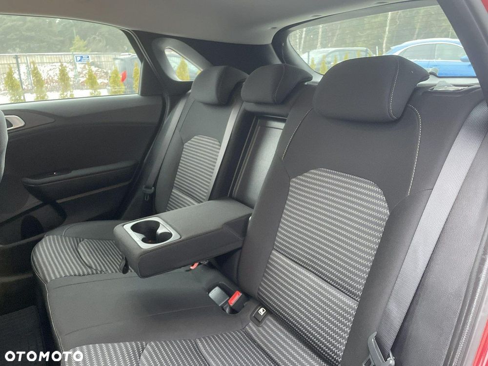 Kia Ceed - 16
