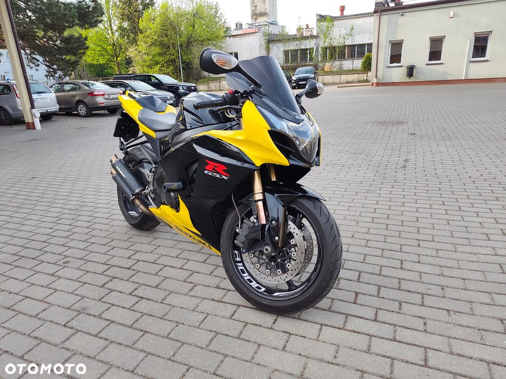 Suzuki GSX-R - 4