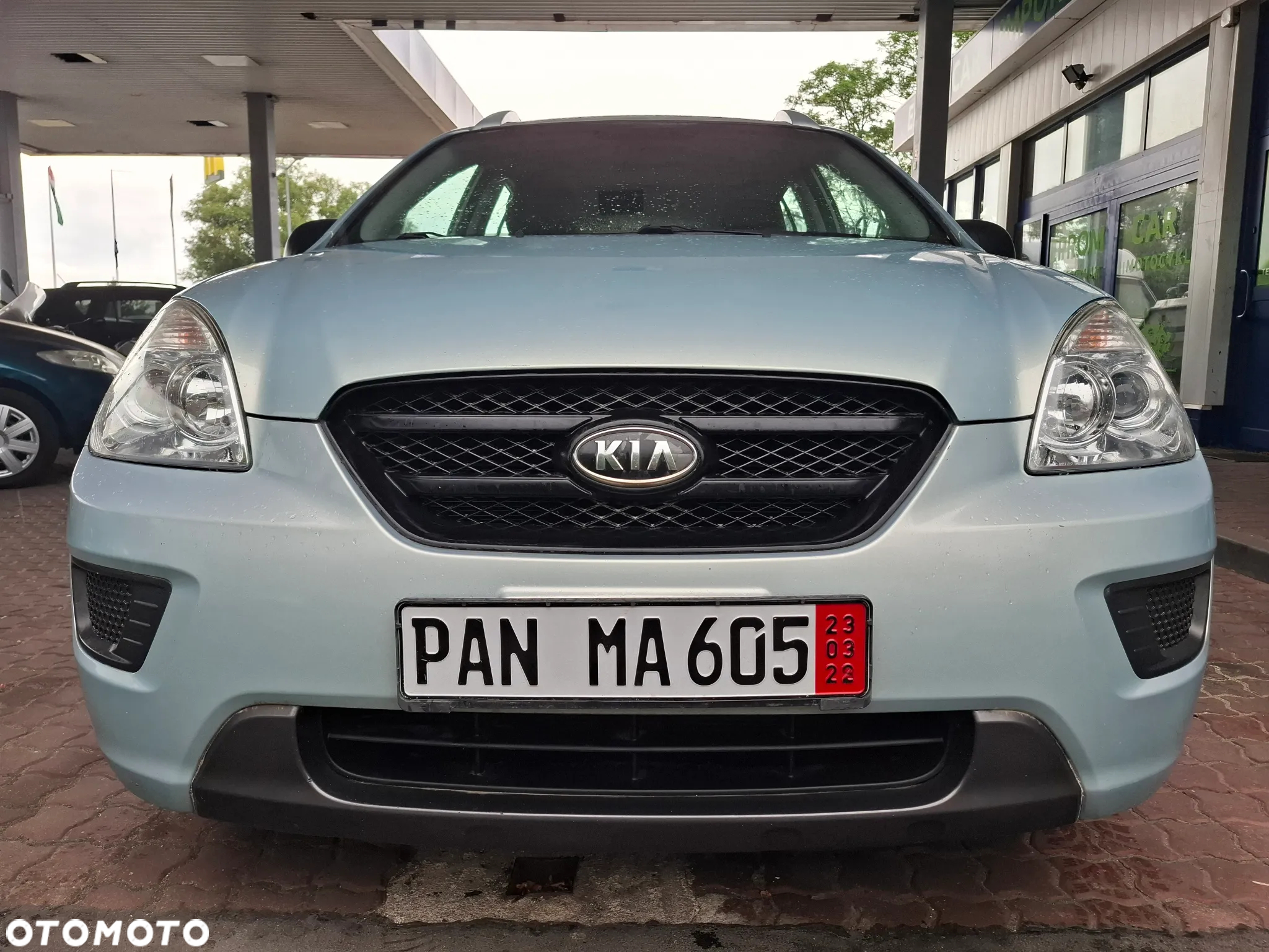 Kia Carens 2.0 EX - 21