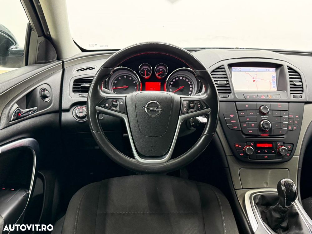 Opel Insignia 1.8 Design Edition - 6